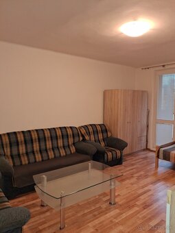 2 izbový , Obr. mieru, sidl.II, Prešov, 54 m2, loggia, 1/8 - 14
