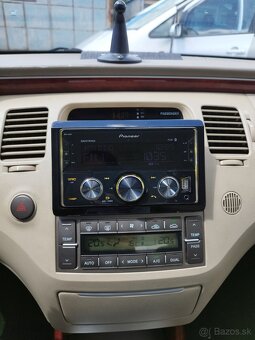 Hyundai Grandeur 2.2 CRDi r.v.2010 - 14