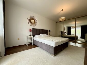 3.izb.byt 112 m2, s terasou o veľkosti 50m2 a garážou - 14