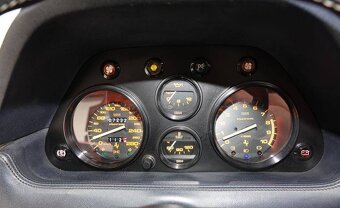 Ferrari 328 GTS ABS (1988) - 14