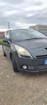 Peugeot 5008 1.6 HDi 2/2013 Allure + ťažné zariadenie - 14