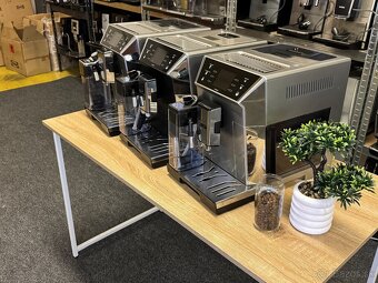 Kávovar DeLonghi PRIMA DONNA CLASS ECAM556.55.MS - 14