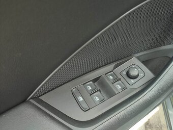 Škoda Octavia Combi Style 4x4 147kW 7AT DSG 04/2022 odp.DPH - 14