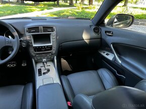Lexus ISF IS-F 311kw šedé, červené, strieborné - 14