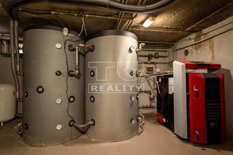 Rodinny dom pri potoku - 14