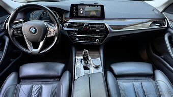 BMW 520d Touring Sport Line – Belgicko, servis BMW, TOP stav - 14