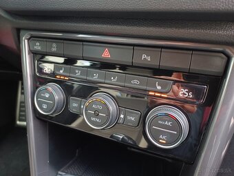 VW T-Roc Sport 1.5TSI 110kW DSG ACC - záruka Autodraft - 14