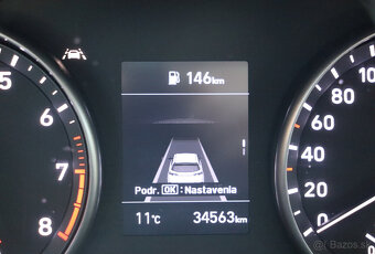 Hyundai i30 CW 1.5i Benzín r.8/2023 - 14
