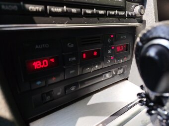 Audi A4 b7 3.0Tdi 171kw AT/6 Tiptronic - 14