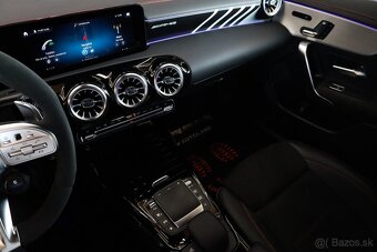 Mercedes-Benz CLA Shooting Brake AMG 45 S 4MATIC A/T - 14