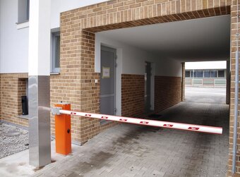 Prenajmem 2 izbový byt s balkónom  v centre Žiliny - 14
