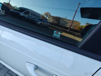 ŠKODA OCTAVIA RS COMBI DSG TDI - 14