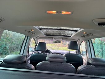 Volkswagen Sharan 2.0.TDI, 125kw, 7 miestny, panoráma,ťažné - 14