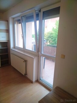 veľký 2 izbový byt  74 m2  v Devínskej Novej Vsi - 14