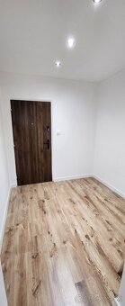 Ponúkame na predaj 2 izb.byt na sídlisku III. - 14