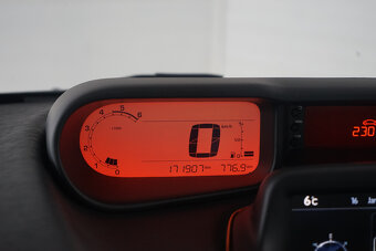 20-CITROËN C3 Picasso, 2017, nafta, 1.6 HDi , 73 KW - 14