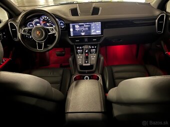 Porsche Cayenne 4x4 A/T - 14