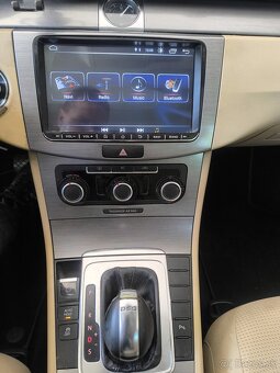 Volkswagen Passat 2011 - 14