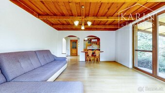 Rodinný dom na samote s pozemkom 4676 m2 11 km od Púchova - 14