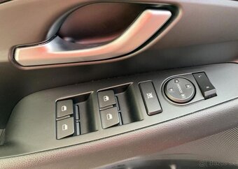 Hyundai i30 1.0-1.MAJ.-KAMERA-ISOFIX - 14