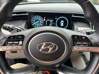 Hyundai Tucson 1.6 T-GDi Hybrid Premium 4x4 A/T 2021 Záruka - 14