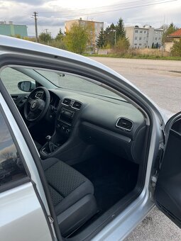 Volkswagen Golf 6 TrendLine 1.6 Benzin + LPG = Top Stav = - 14