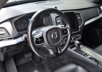 Volvo XC90 D5 AWD MOMENTUM ČR 173 kw - 14