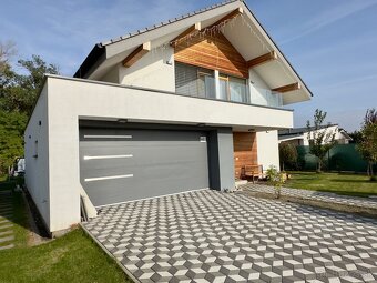 Exkluzívny rodinný dom – Kvetoslavov - 14