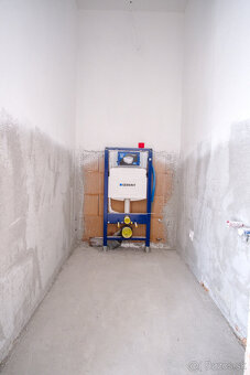 Skolaudovaný 4 izbový rodinný dom (121 m2) - 14