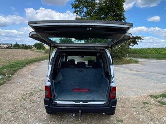 Citroen Berlingo 2.0 HDI 66 kW tažné 194tkm nové ČR serviska - 14