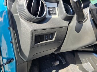 Suzuki Ignis 1.2 Hybrid 61 kw 2020 - 14