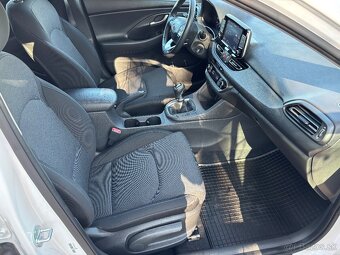 Hyundai i30 v zaruke - 14