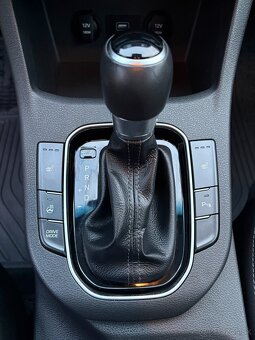 Hyundai i30 CW 1.5 TGDi BENZÍN + mHEV, AUTOMAT, kúpené v SR - 14