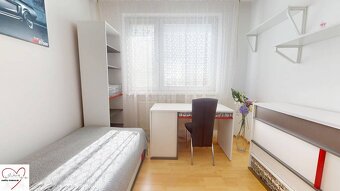 Z vchodu rovno do školy, na predaj praktický 3 izbový byt, A - 14