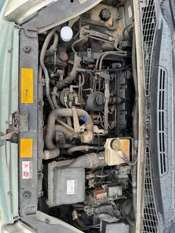 Xsara Picasso 2.0 HDI 66kw 2001 - 14