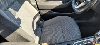 Vw Passat Variant 2,0 TDI 03/2020 150PS, strieborná metalíza - 14