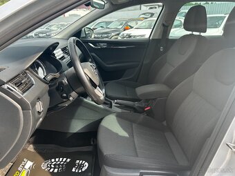 Škoda Octavia Combi 2.0 TDI RS DSG 4x4 - 14