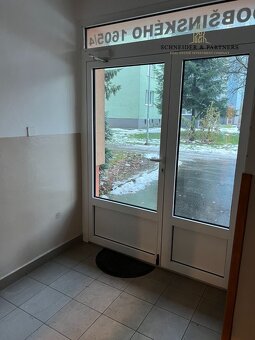 PRENÁJOM / 2- izbový byt Žilina, Vlčince, Dobšinského - 14