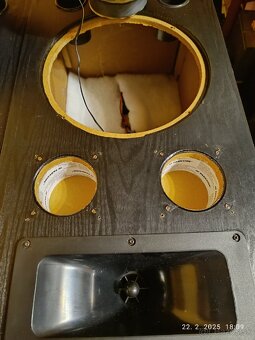 3-pásmové repro...150W RMS/8ohm...250mm basaky - 14