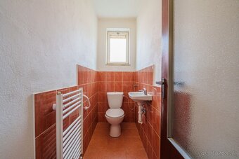 NA PREDAJ: Dom Harakovce a pozemok 2505 m2, okr. Levoča - 14