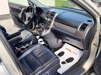 Honda CR-V Executive vybava - 14