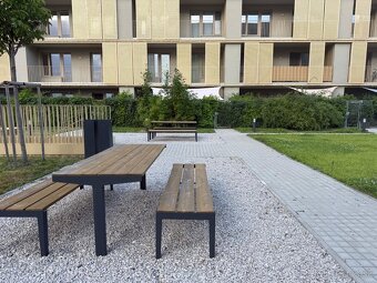 Moderný 2-izbový s predzáhradkou a park miestom - 14