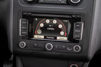 Volkswagen Touran - 14