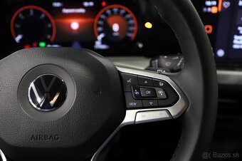 Volkswagen Golf 8 Variant 2.0 TDI 110kW DSG automat - 14