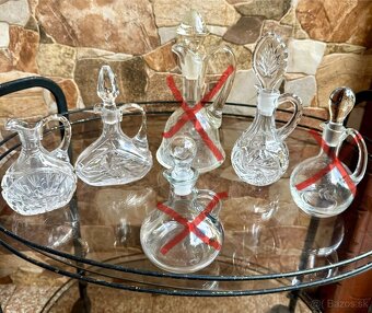 Karafi, sklenky, irisovane vázy - 14