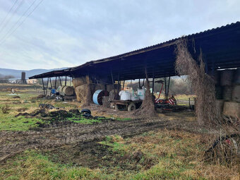 Ponúkame hospodárske budovy obci Chvalová. - 14