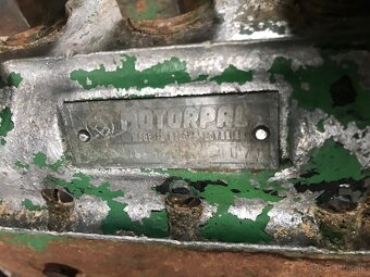 ZETOR Diely-Riadenie-Čerpadlo - 14