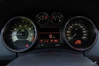 Peugeot RCZ 1.6 THP 200k - 14