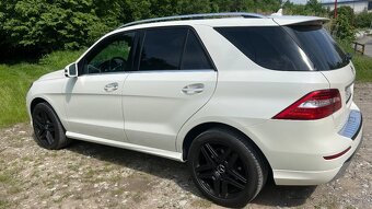 Mercedes-Benz ML 350 BLUETEC 4MATIC DESIGNO - 14