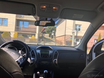 Hyundai ix35 2.0 4x4 - 14